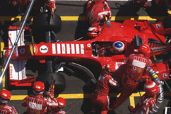 Rubens beim Boxenstopp