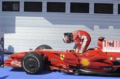 Kimi im Parc fermé als Dritter