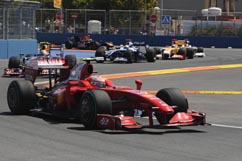 Kimi during the race