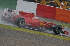 Fernando during wet practice