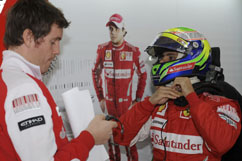 Felipe with his engineer Rob Smedley